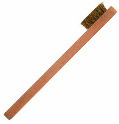 Etra Oy - Brass wire brushes with wooden handle