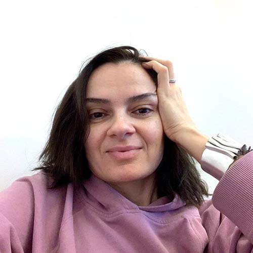 Diana M Schuhmacher